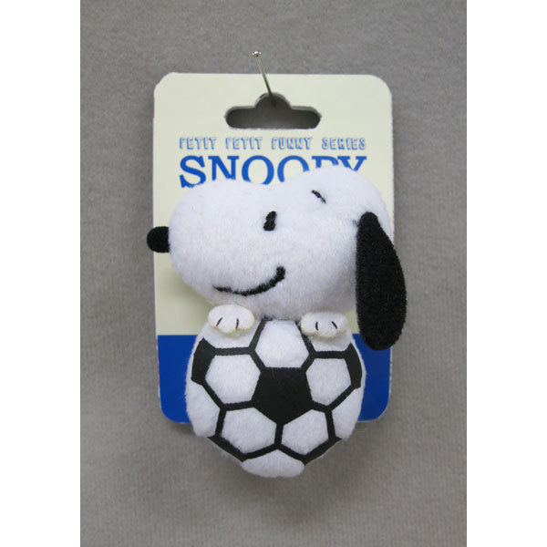 Peanuts Snoopy Plush Badge Soccer Set Of 6 Pieces スヌーピー ぬいぐるみバッジ サッカー Anime Goods Commodity Goods Groceries