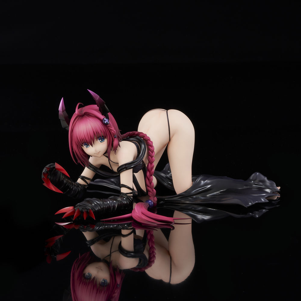 To Love Ru Darkness Kurosaki Mea Darkness Ver 1 6 To Loveる とらぶる ダークネス 黒咲芽亜 ダークネスver 1 6 Figures Statue Figures Kuji Figures