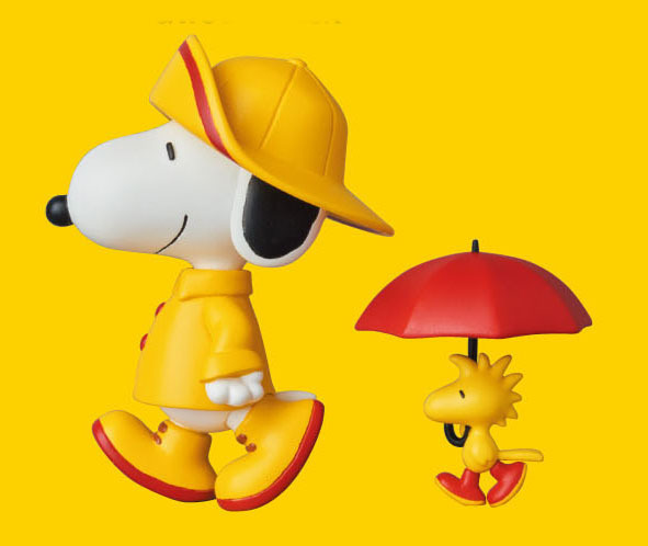 snoopy raincoat